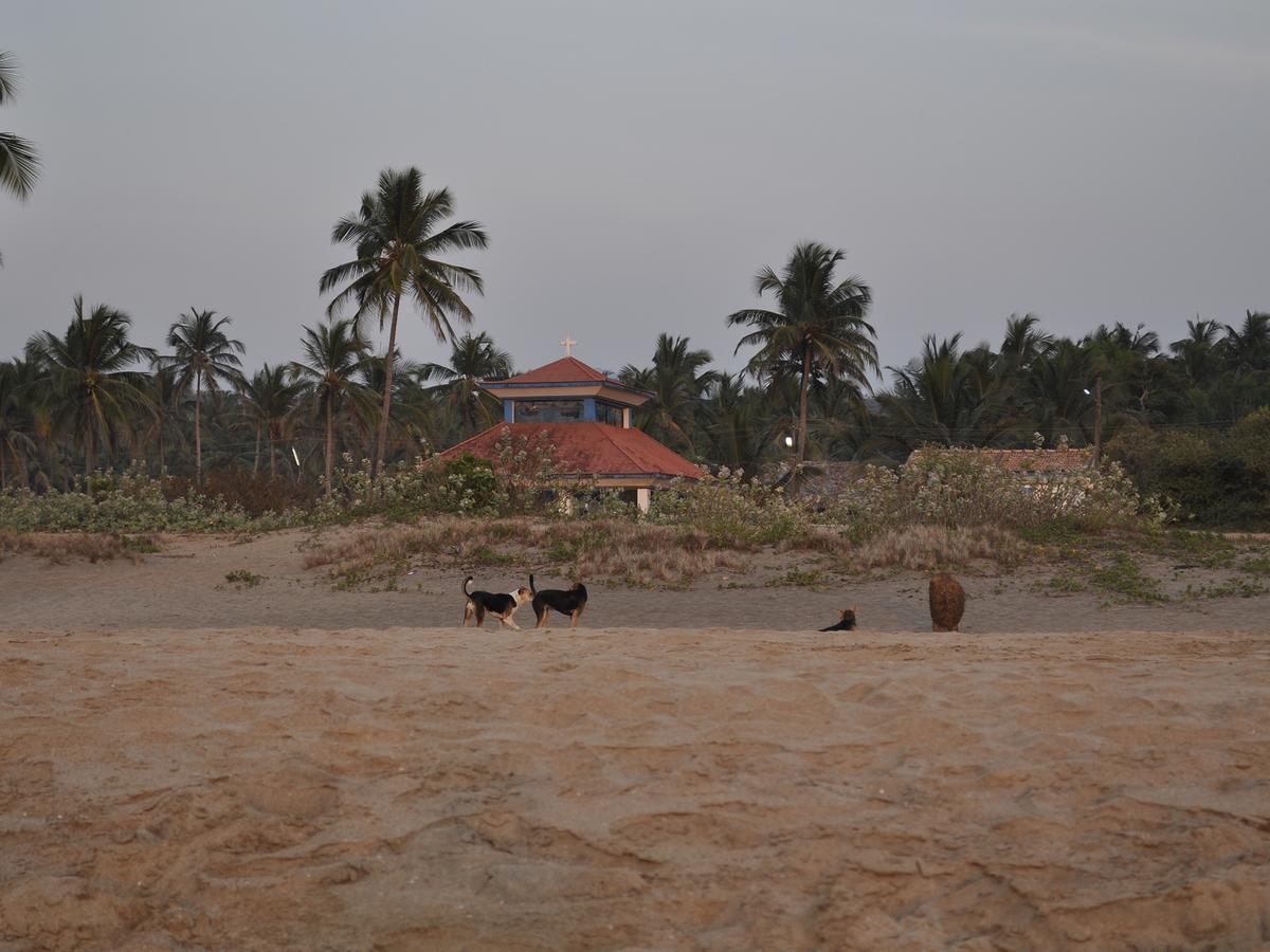 Tutti Garden Bungalows Hotel Mormugao Luaran gambar